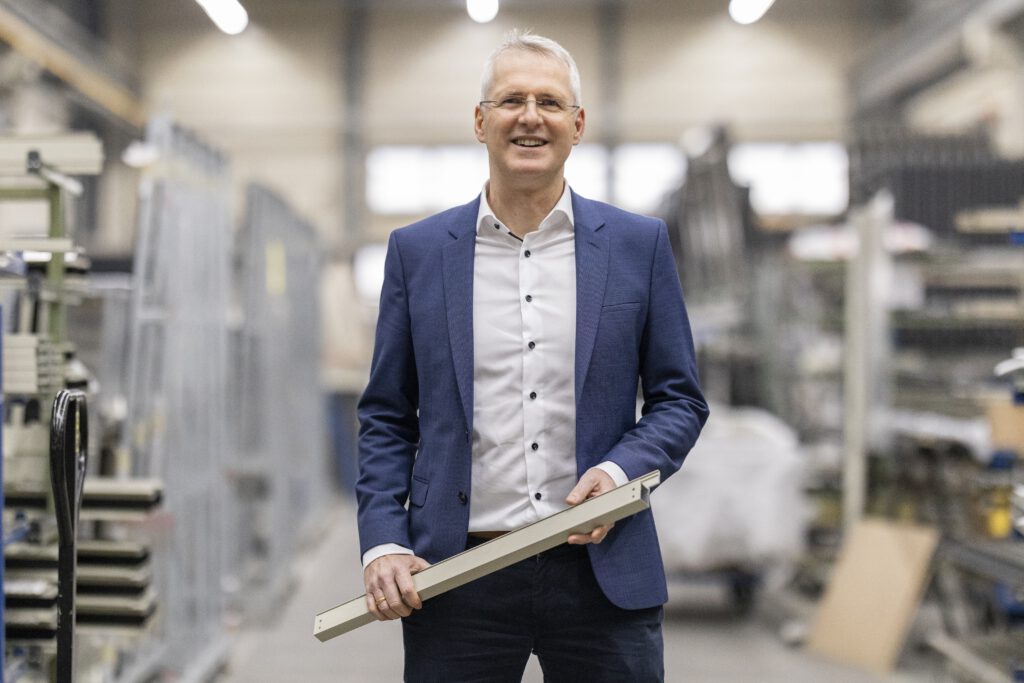 Dodel Metallbau Gmbh Ralf Dodel Produktionshalle